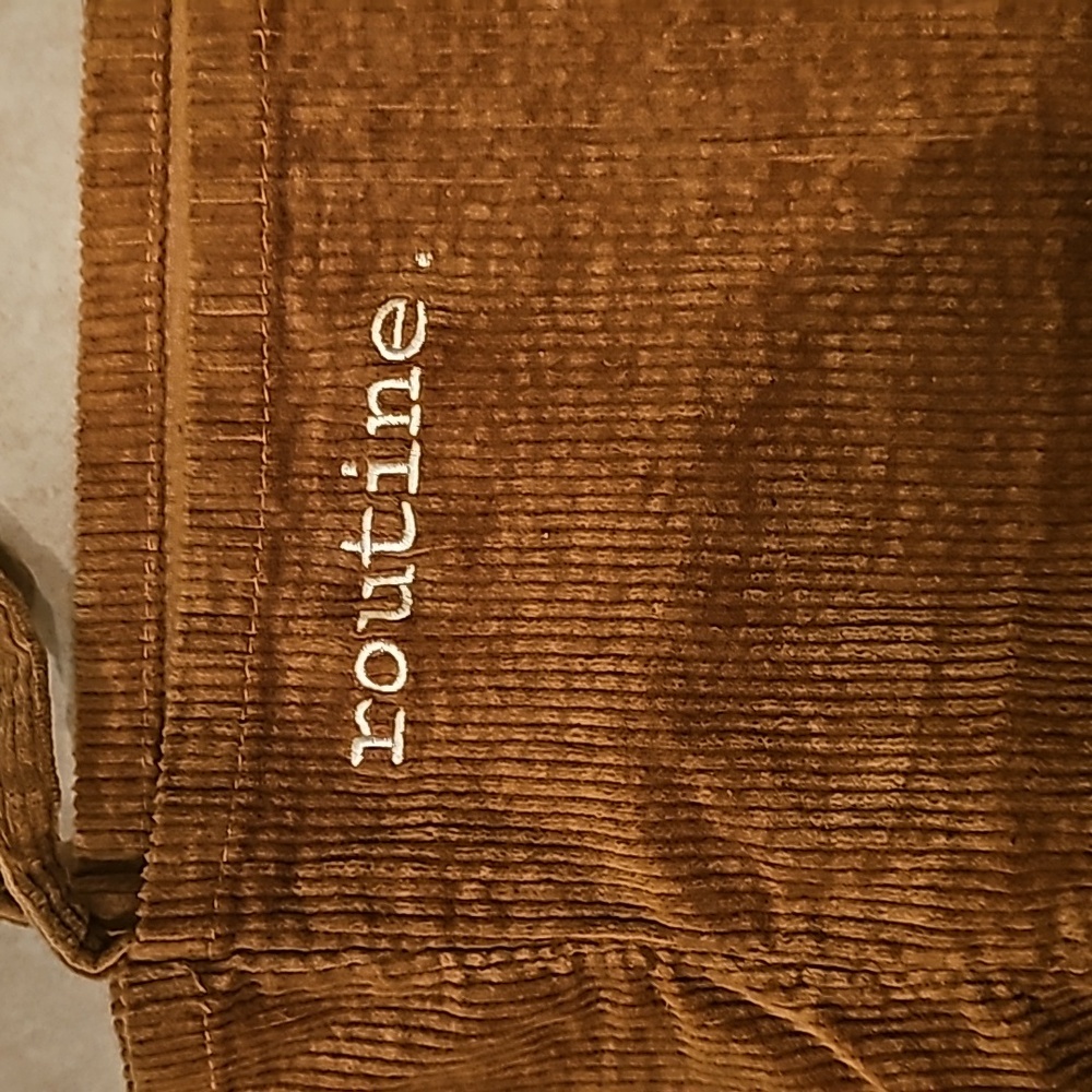 Routine Tote - Picture 2 of 4